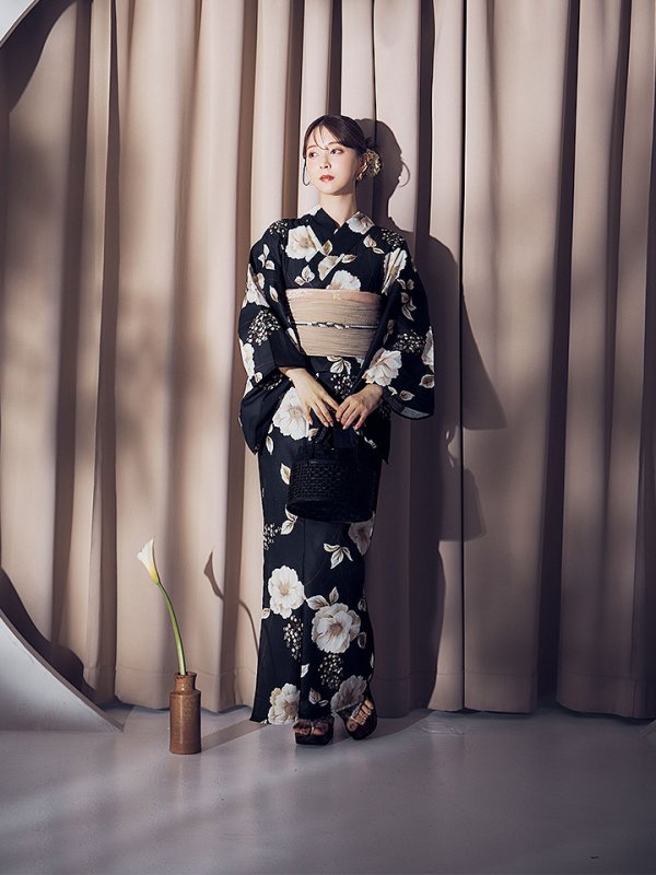 画像4: 【即日発送】ピオニーブラック花柄浴衣  【浴衣３点セット 浴衣/帯/下駄】[OF04] (4)