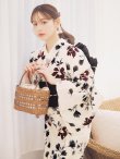 画像11: 【予約 / 5月下旬発送予定】水彩和モダン花柄浴衣 OBI-siwa-204-wk-1-B / HIMO-900-yn-4-GYxGY / YA-1026-kn-R / GETA-02-ok-8-RoseP/ [yo/OF01] (11)