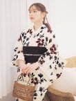 画像3: 【予約 / 5月下旬発送予定】水彩和モダン花柄浴衣 OBI-siwa-204-wk-1-B / HIMO-900-yn-4-GYxGY / YA-1026-kn-R / GETA-02-ok-8-RoseP/ [yo/OF01] (3)