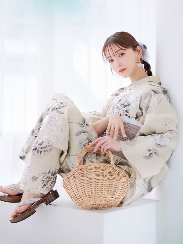 モデル：麻亜里　身長：160cm　着用サイズ：Fサイズ