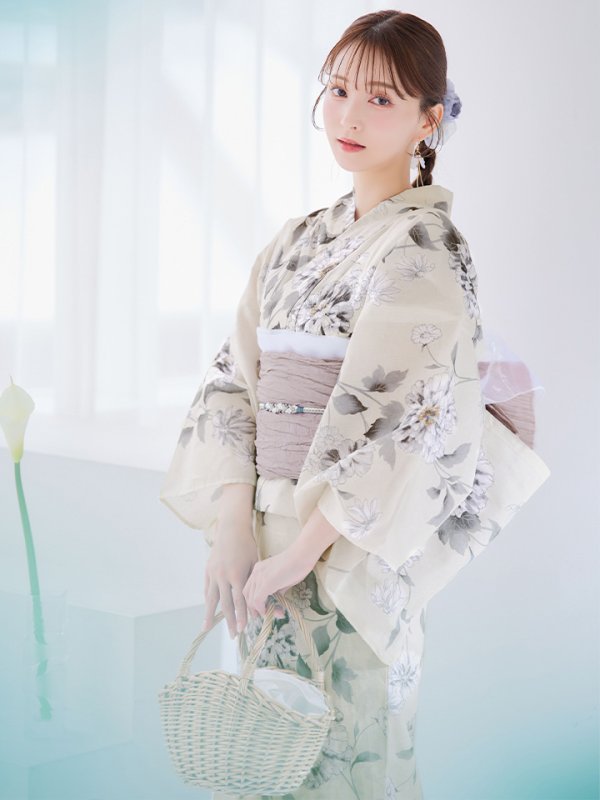 モデル：麻亜里　身長：160cm　着用サイズ：Fサイズ