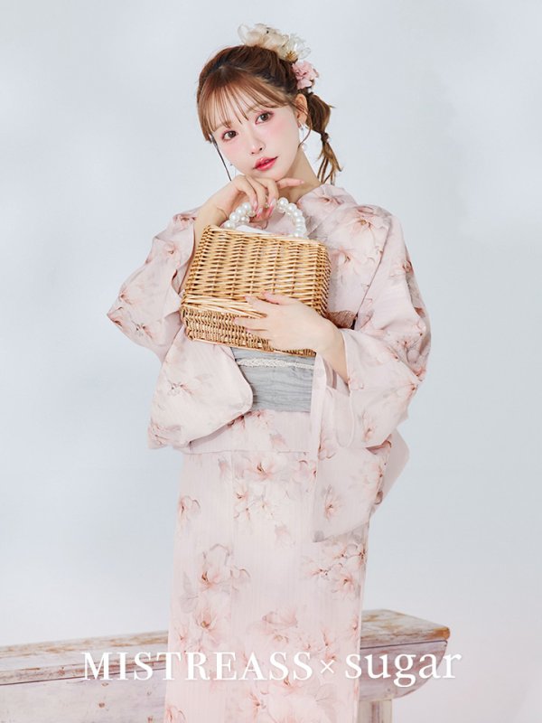 モデル：三上悠亜　身長：159cm