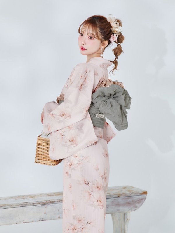 モデル：三上悠亜　身長：159cm