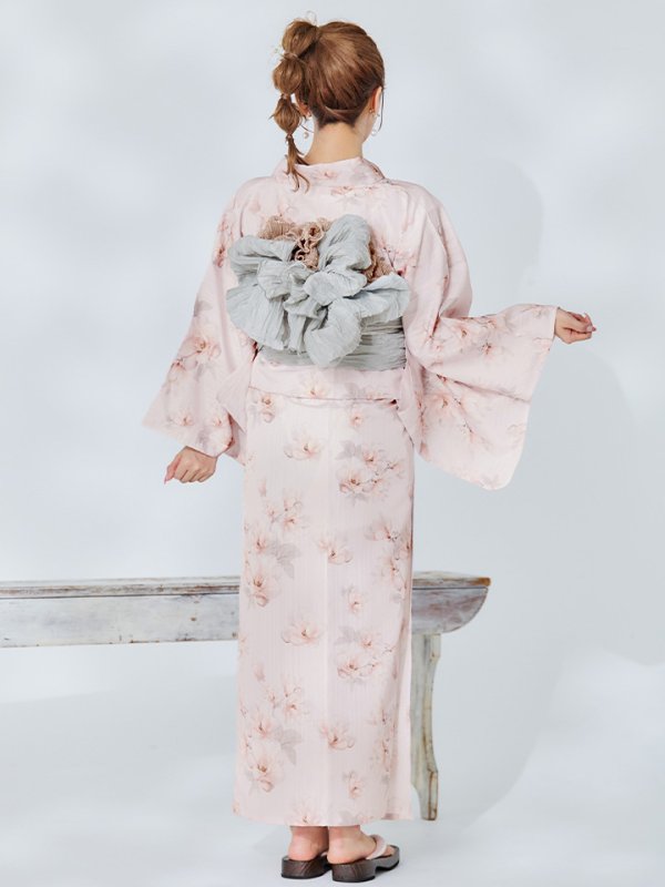 モデル：三上悠亜　身長：159cm