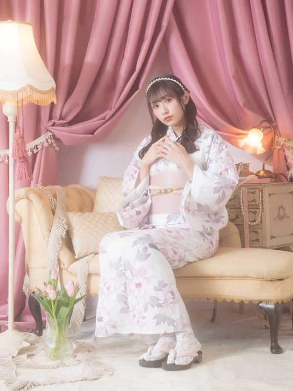 画像12: 【即日発送！】白地×淡い牡丹模様のモダン浴衣セット 【浴衣３点セット 浴衣/帯/下駄】[YMT] (12)