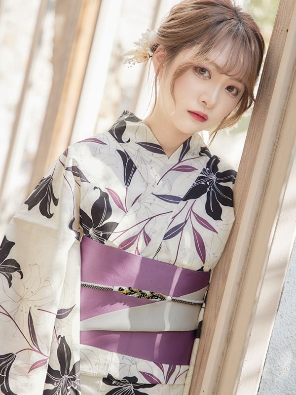 画像6: 【即日発送！】【浴衣】白地×百合柄浴衣【浴衣３点セット浴衣/帯/下駄】[YMT] (6)