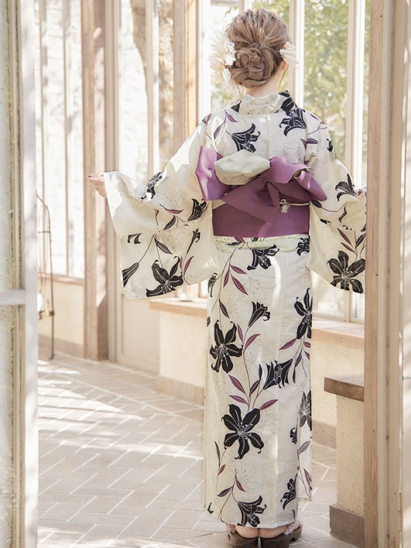 画像9: 【即日発送！】【浴衣】白地×百合柄浴衣【浴衣３点セット浴衣/帯/下駄】[YMT] (9)