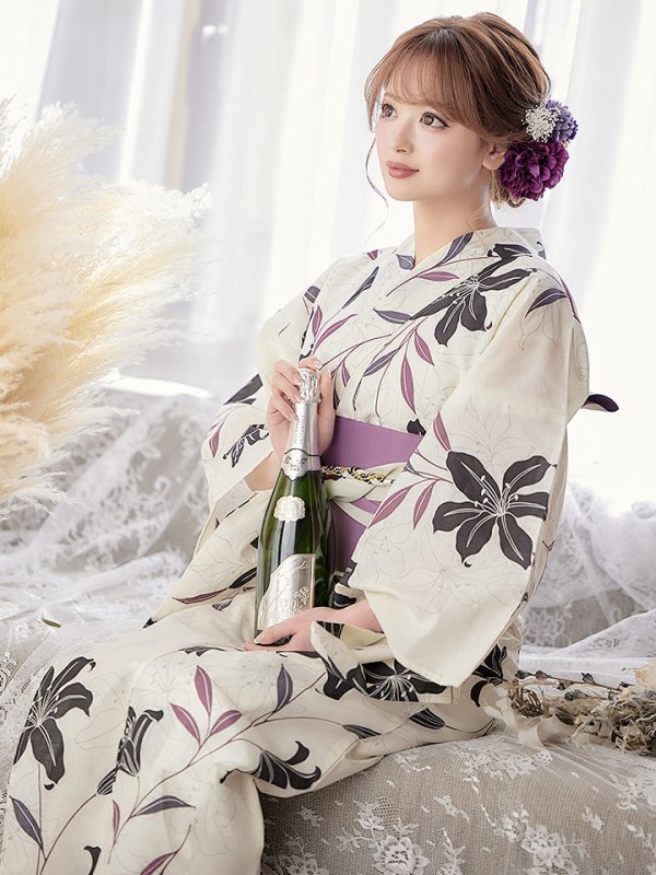 画像10: 【即日発送！】【浴衣】白地×百合柄浴衣【浴衣３点セット浴衣/帯/下駄】[OF04] (10)