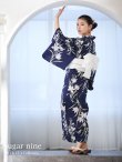 画像3: 【即日発送】ネイビー地x百合柄浴衣 OBI-siwa-202-ok-6-W / HIMO-900-yn-4-GYxGY / YA-948-wk-NV / HEKO-800-sb-5-W / GETA-02-ok-2-IV [YMT] (3)