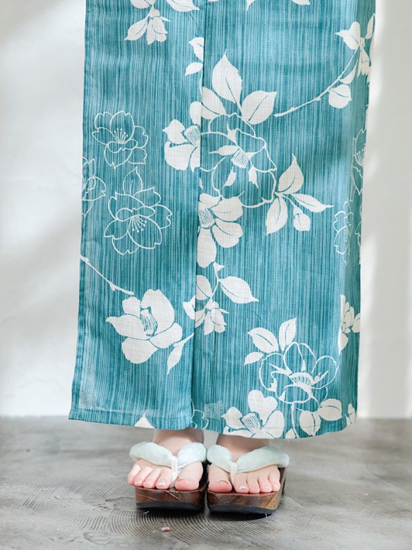 画像7: 【即日発送】アクアブルー椿浴衣【浴衣３点セット 浴衣/帯/下駄】[OF04] (7)