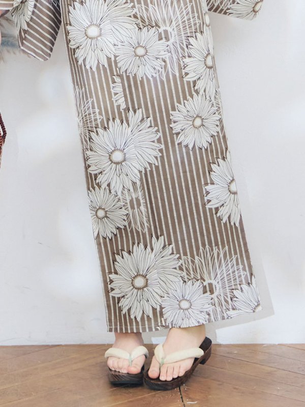 画像7: 【即日発送】ブラウンストライプにガーベラの花浴衣【浴衣３点セット 浴衣/帯/下駄】[YMT] (7)