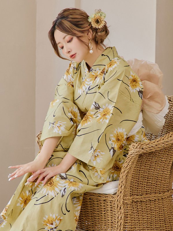 画像2: 【即日発送】くすみイエローマーガレット浴衣  【浴衣３点セット 浴衣/帯/下駄】[YMT] (2)