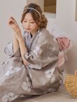 画像7: 【即日発送】グレージュ線画フラワー浴衣 OBI-siwa-200-kj-8-P / HIMO-900-yn-7-MOC / HEKO-800-sb-5-W / YA-1079-kj-7-W / GETA-01-kj-7-P[YMT] (7)