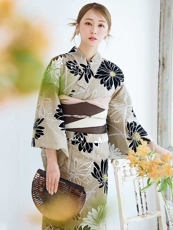 画像2: 【即日発送】レトロモダンマーガレット浴衣  【浴衣３点セット 浴衣/帯/下駄】[YMT] (2)