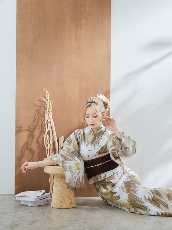 画像12: 【浴衣セール！】【即日発送】大人グリーンベージュフラワー浴衣  【浴衣３点セット 浴衣/帯/下駄】[YMT] (12)