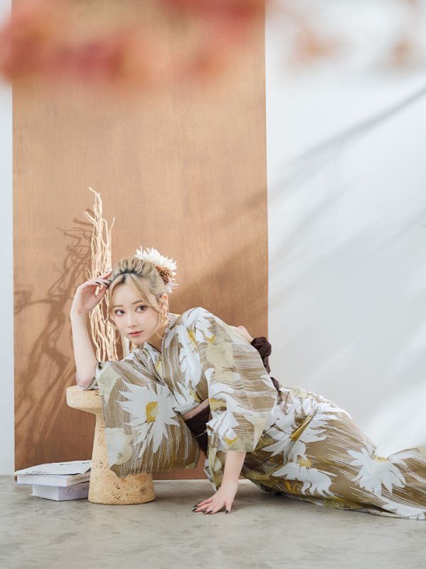 画像13: 【浴衣セール！】【即日発送】大人グリーンベージュフラワー浴衣  【浴衣３点セット 浴衣/帯/下駄】[YMT] (13)