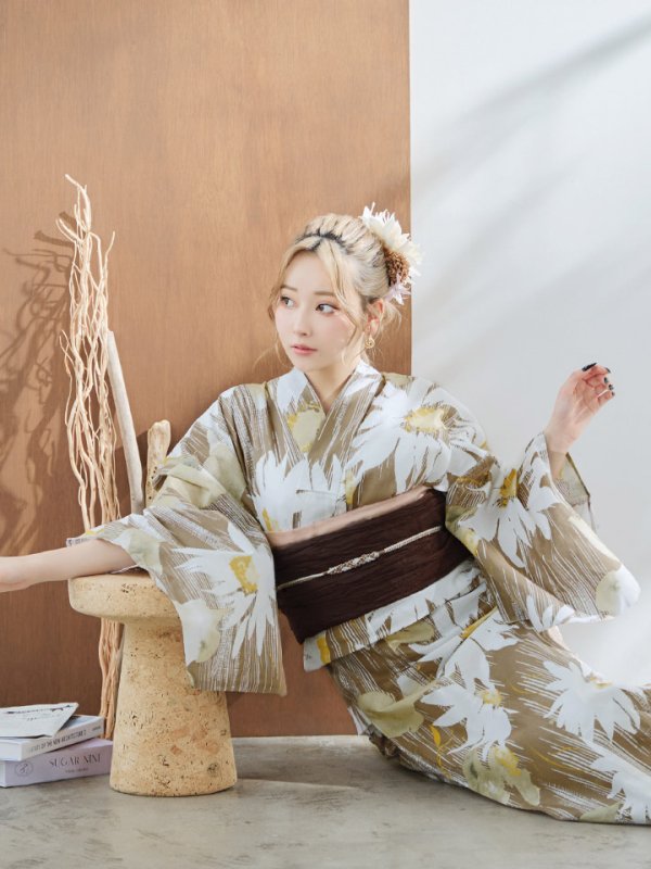 画像17: 【浴衣セール！】【即日発送】大人グリーンベージュフラワー浴衣  【浴衣３点セット 浴衣/帯/下駄】[YMT] (17)