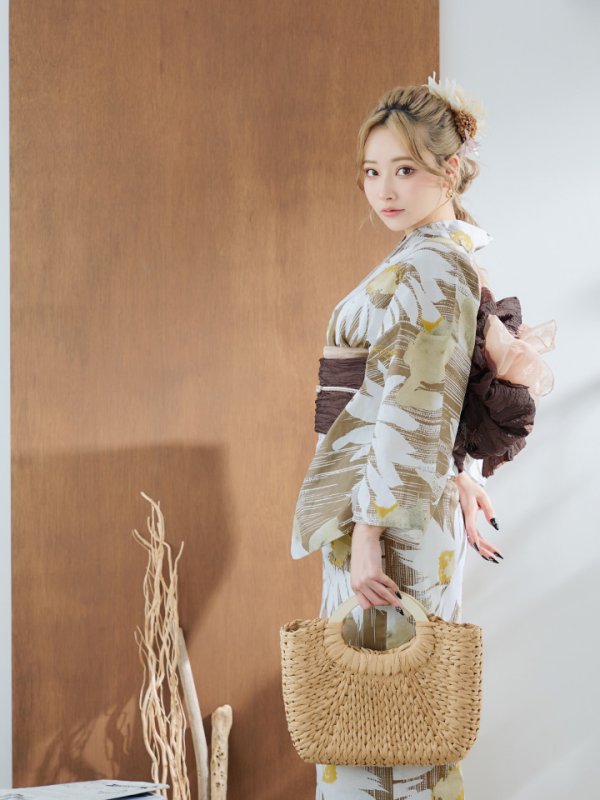 画像9: 【浴衣セール！】【即日発送】大人グリーンベージュフラワー浴衣  【浴衣３点セット 浴衣/帯/下駄】[YMT] (9)