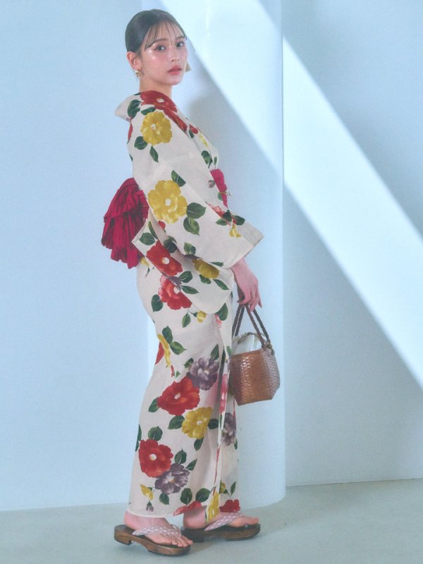 画像13: 【即日発送】モダン椿浴衣  【浴衣３点セット 浴衣/帯/下駄】[YMT] (13)