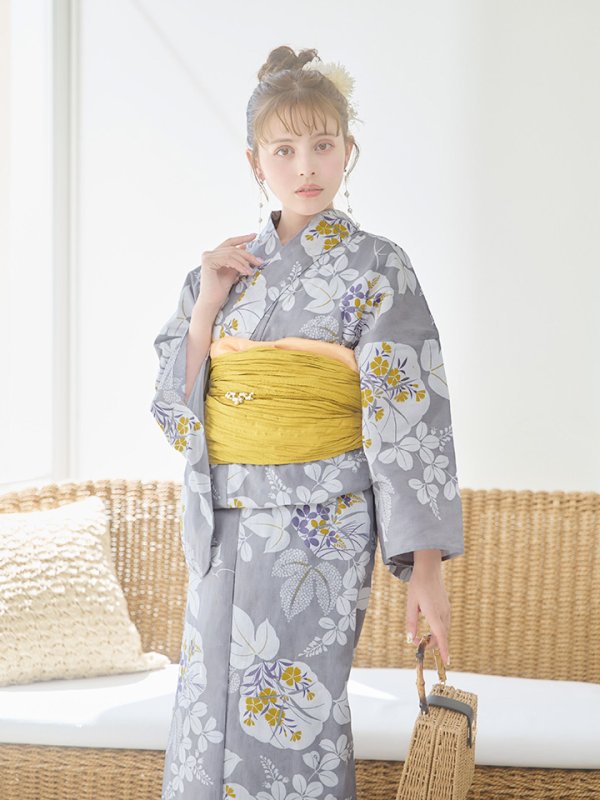 画像2: 【即日発送】グレー×フラワー浴衣  【浴衣３点セット 浴衣/帯/下駄】[YMT] (2)