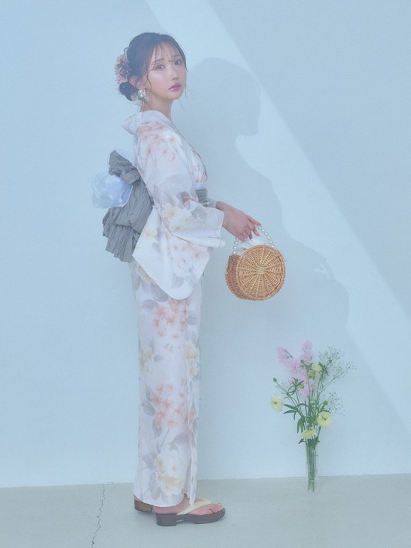 画像2: 【浴衣セール！】【即日発送】ホワイトベージュ紫陽花浴衣  【浴衣３点セット 浴衣/帯/下駄】[YMT] (2)