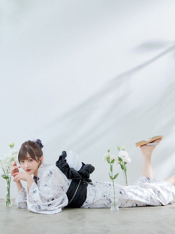 画像8: 【即日発送】ホワイト×線画フラワー浴衣  【浴衣３点セット 浴衣/帯/下駄】[YMT] (8)