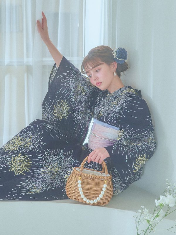 画像14: 【即日発送！】夜空×花火キラキラ浴衣  【浴衣３点セット 浴衣/帯/下駄】[OF04] (14)
