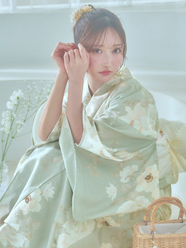 画像2: 【即日発送】くすみグリーン×ホワイトフラワー浴衣  【浴衣３点セット 浴衣/帯/下駄】[YMT] (2)