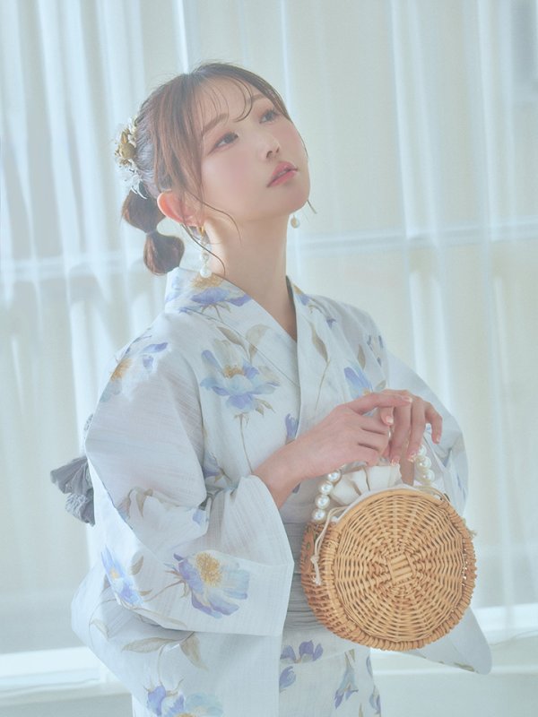 画像2: 【即日発送！】ホワイト×アイシーフラワー浴衣 OBI-siwa-202-ok-8-GY / HIMO-900-yn-4-GYxGY / HEKO-800-sb-5-W / YA-1027-wk-IV / GETA-02-ok-4-MOC[YMT] (2)