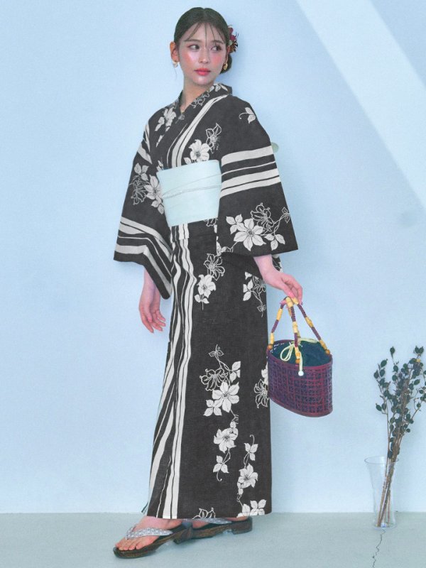 画像7: 【即日発送！】ストライプ×フラワーレトロ浴衣  【浴衣３点セット 浴衣/帯/下駄】[YMT] (7)