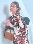 画像1: 【即日発送】ネイビー＆レッドフラワーモダン浴衣  【浴衣３点セット 浴衣/帯/下駄】[YMT] (1)