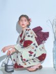 画像8: 【即日発送】ホワイト＆レッド椿浴衣  【浴衣３点セット 浴衣/帯/下駄】[OF04] (8)