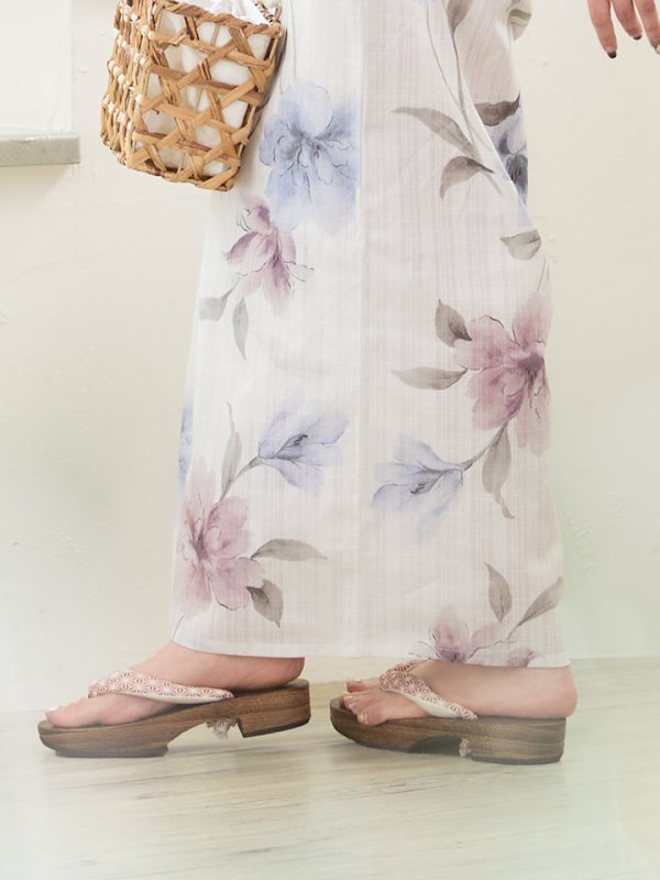 画像20: 【即日発送】ホワイト×アイシーフラワー浴衣  【浴衣３点セット 浴衣/帯/下駄】[YMT] (20)