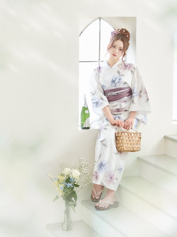 画像5: 【即日発送】ホワイト×アイシーフラワー浴衣  【浴衣３点セット 浴衣/帯/下駄】[YMT] (5)
