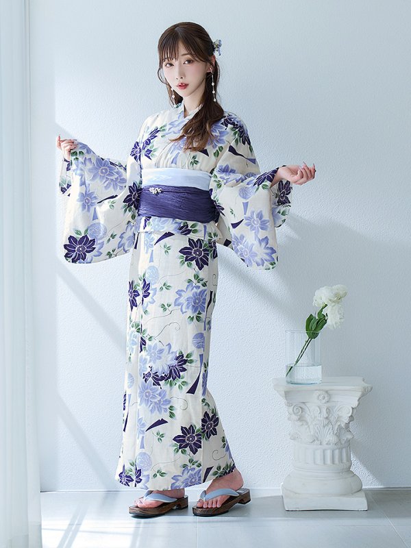 画像7: 【即日発送】白地に凛と咲くクレマチス柄浴衣  【浴衣３点セット 浴衣/帯/下駄】[YMT] (7)