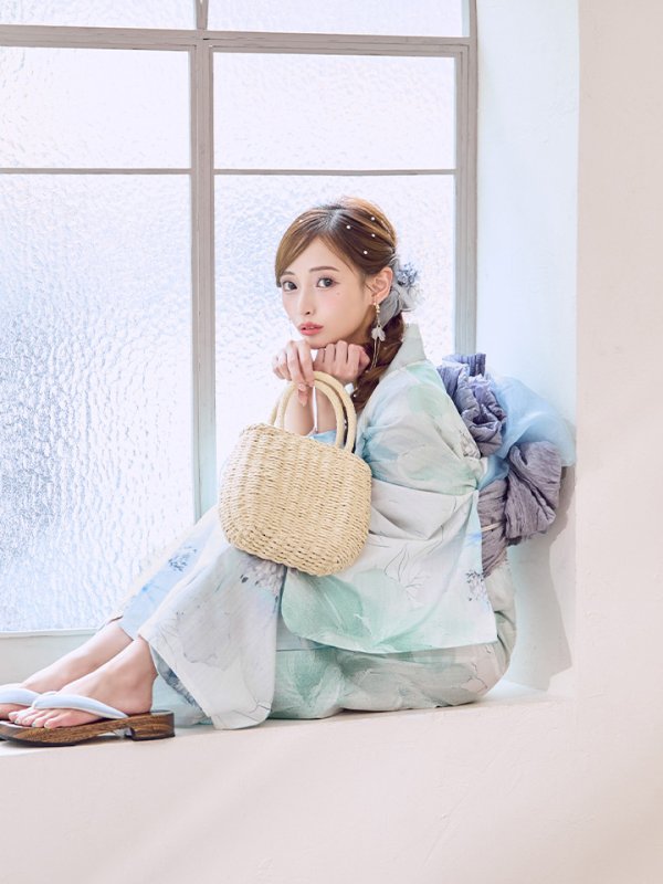 モデル：みあ　身長：147cm　着用サイズ：フリー