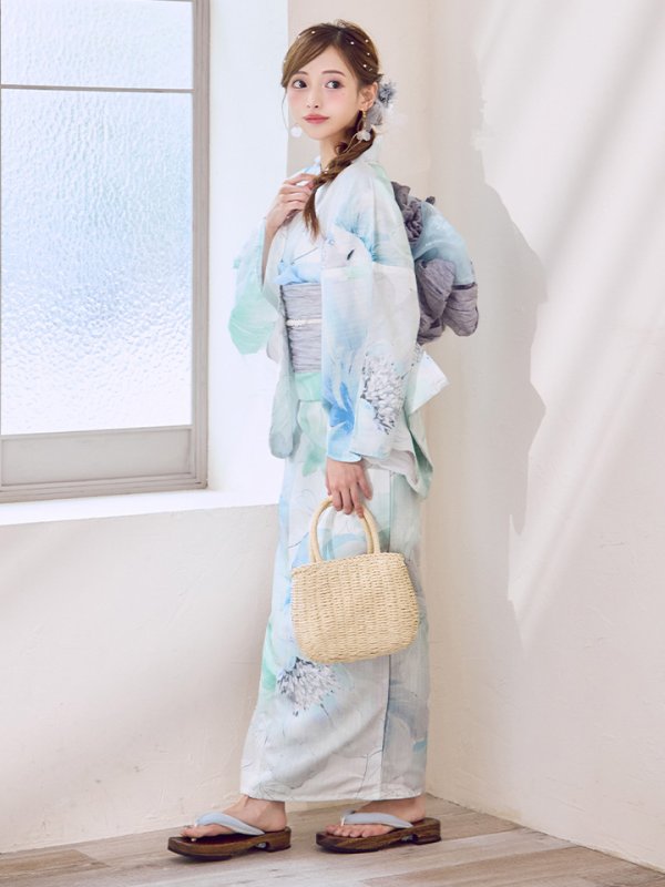 モデル：みあ　身長：147cm　着用サイズ：フリー