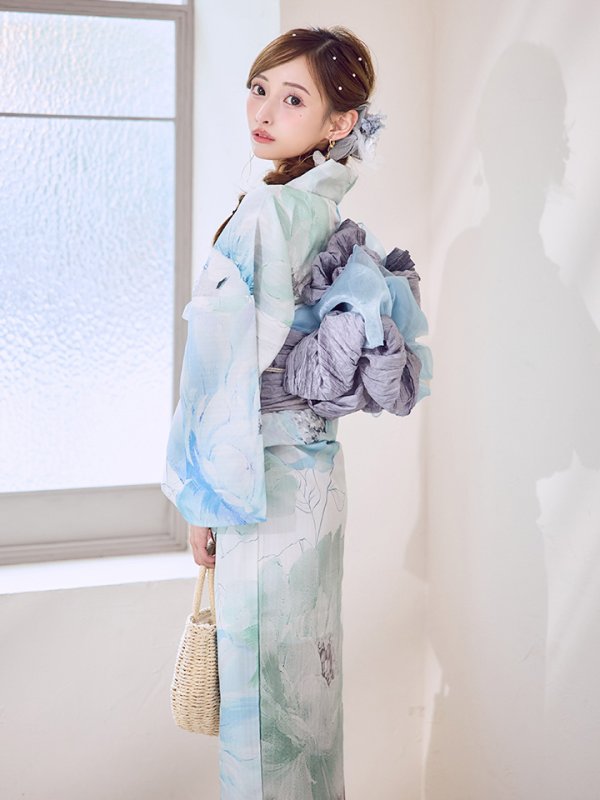 モデル：みあ　身長：147cm　着用サイズ：フリー