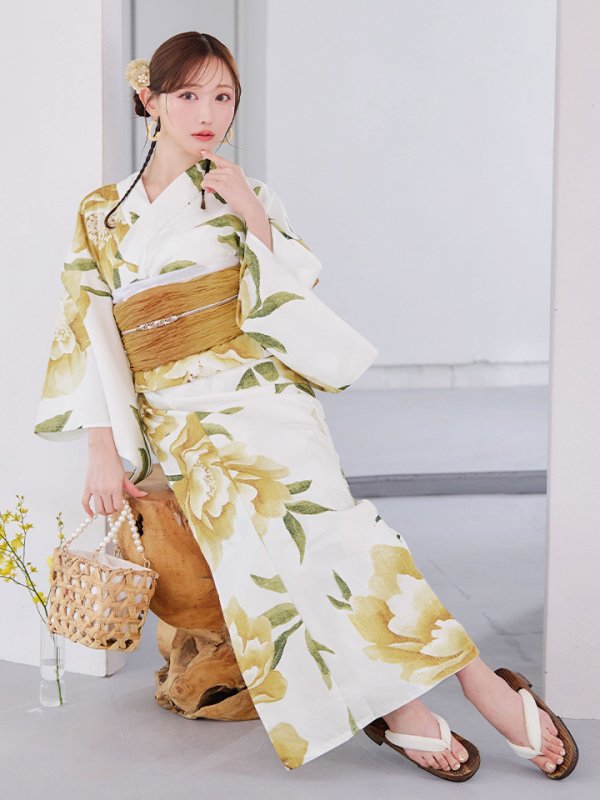 モデル:菅野結以 身長:163cm 着用サイズ:Fサイズ