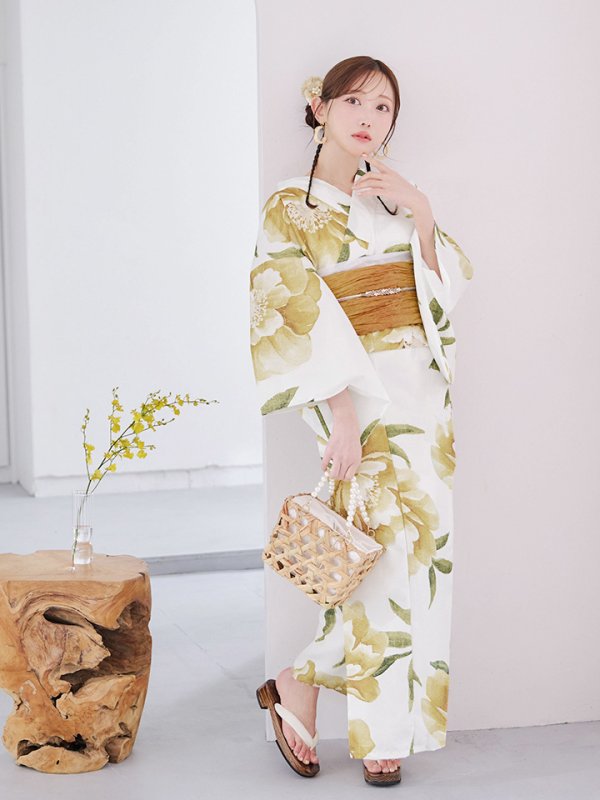 モデル:菅野結以 身長:163cm 着用サイズ:Fサイズ