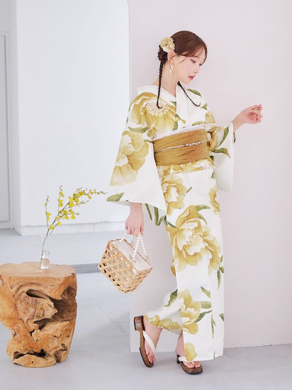 モデル:菅野結以 身長:163cm 着用サイズ:Fサイズ