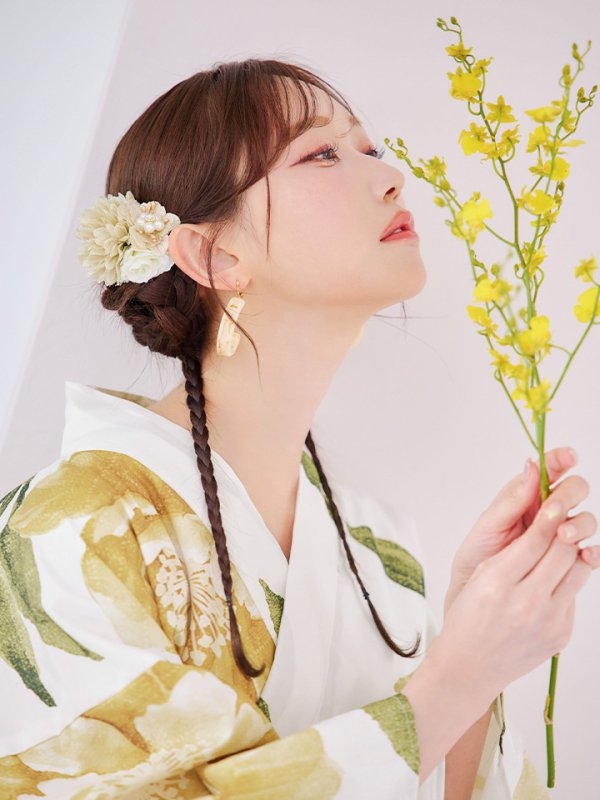 モデル:菅野結以 身長:163cm 着用サイズ:Fサイズ