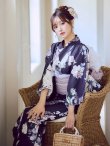 画像2: 【即日発送】クラシカルフラワーブーケ浴衣  【浴衣３点セット 浴衣/帯/下駄】[OF04] (2)