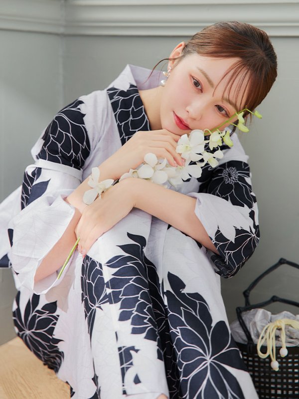 画像14: 【即日発送】モノトーンダリア柄浴衣  【浴衣３点セット 浴衣/帯/下駄】[YMT] (14)