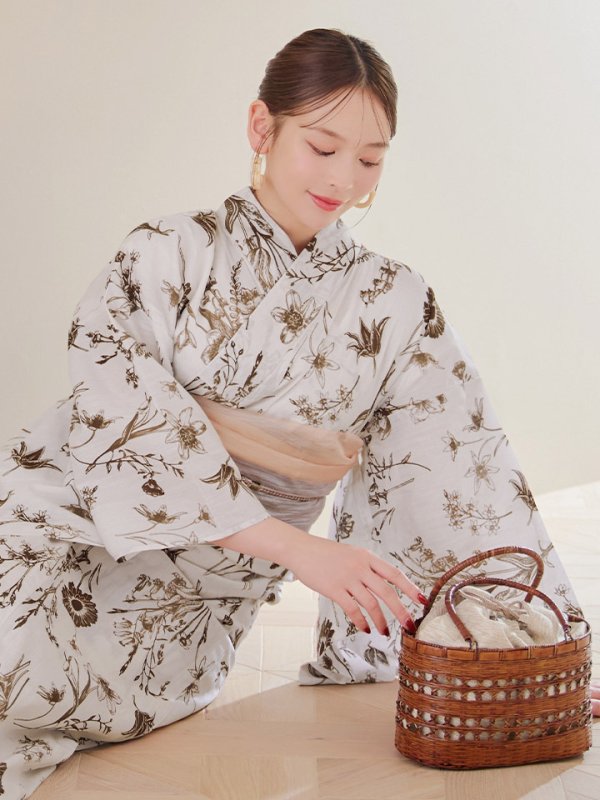 画像8: 【即日発送】アンティーク調ボタニカル浴衣  【浴衣３点セット 浴衣/帯/下駄】[YMT] (8)