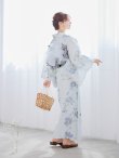 画像14: 【即日発送】 ホワイト×アイシーフラワー浴衣  【浴衣３点セット 浴衣/帯/下駄】OBI-siwa-202-ok-8-GY / HIMO-900-yn-4-GYxGY / HEKO-800-sb-5-W / YA-1023-wk-IV / GETA-02-ok-4-MOC/ [/YMT] (14)