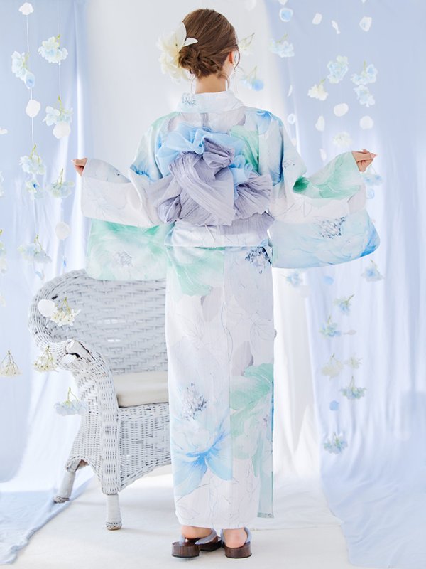 モデル：三上悠亜　身長：159cm　着用サイズ：フリー