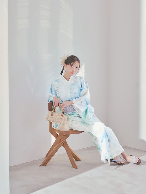 モデル：菅野結以 身長：163cm