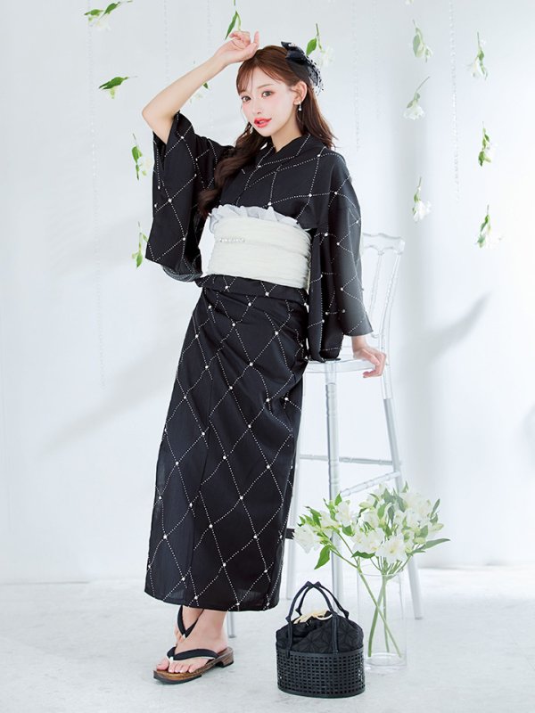 モデル：明日花キララ　身長：162cm