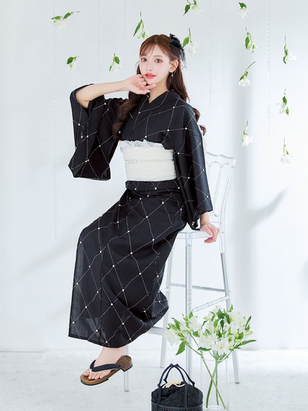 モデル：明日花キララ　身長：162cm